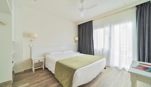Single Room External