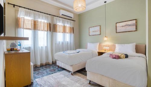 Deluxe Double or Twin Room with Balcony