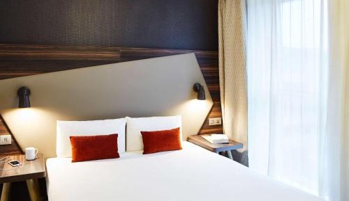 Large One-Bedroom Apartment