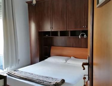 Standard Double Room with Shared Bathroom