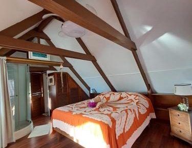 Double Room with Mountain View