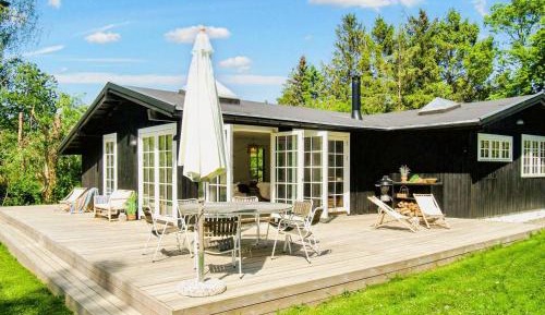 Four-Bedroom Holiday Home