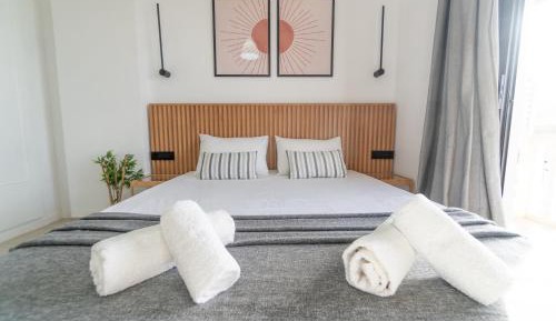 Queen Suite with Sea View