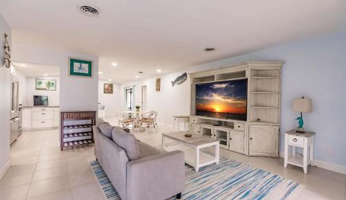 Two-Bedroom Holiday Home