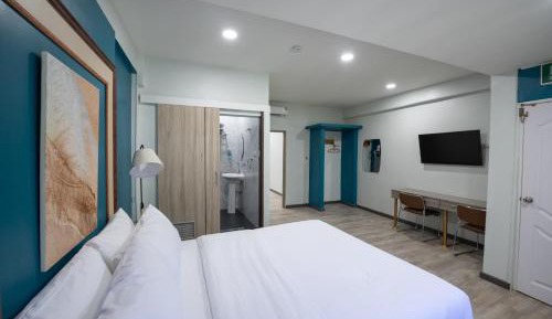 Executive Suite