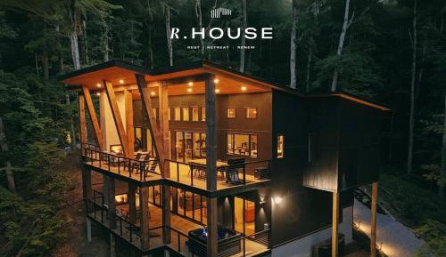 Three-Bedroom Chalet