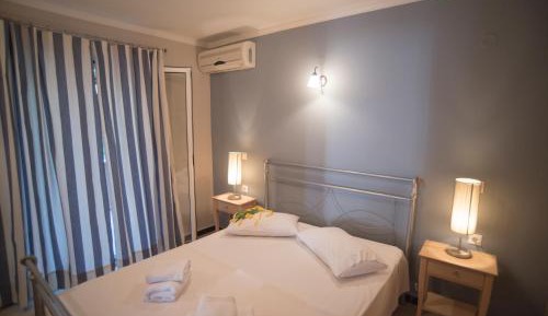 Apartment (2-4 Adults)