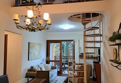 Four-Bedroom Penthouse Apartment
