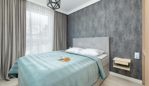 One-Bedroom Apartment with Balcony