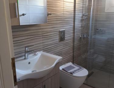 Studio (3 Adults)