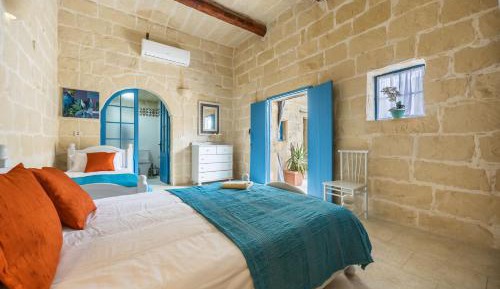Comfort Triple Room with Shower