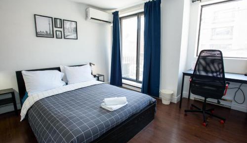 Queen Room with Balcony