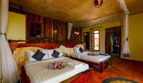 Triple Room