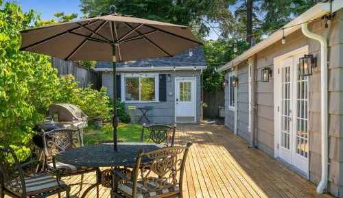 Two-Bedroom Holiday Home