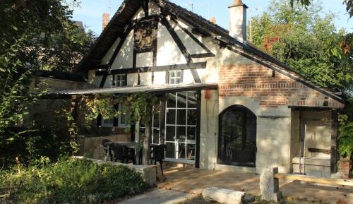 Holiday Home (5 Adults)