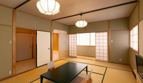 Japanese-Style Family Room with Shared Bathroom