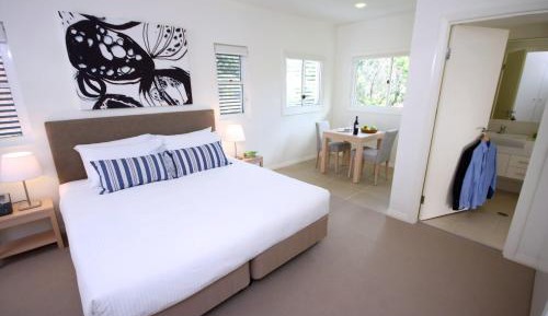 Studio Apartment