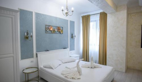 Two-Bedroom Apartment with Balcony