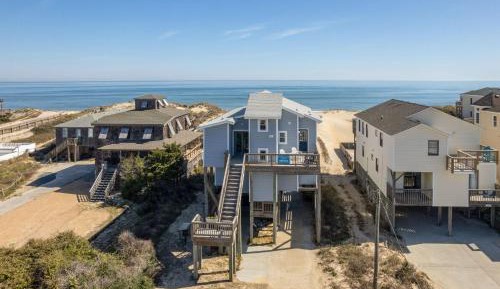 Four-Bedroom Holiday Home