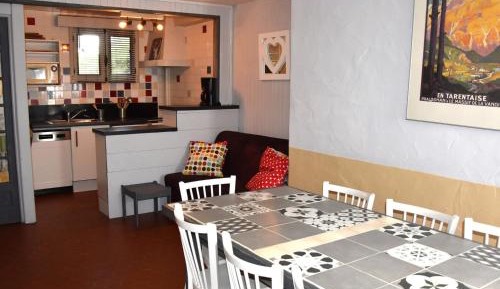 Apartment (6 Adults)