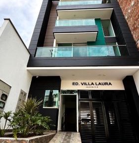 Three-Bedroom Premium Apartment with Balcony
