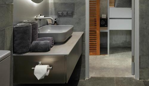 One-Bedroom Apartment with Spa Bath