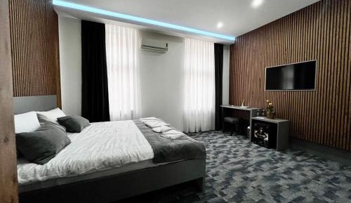 Basic Triple Room
