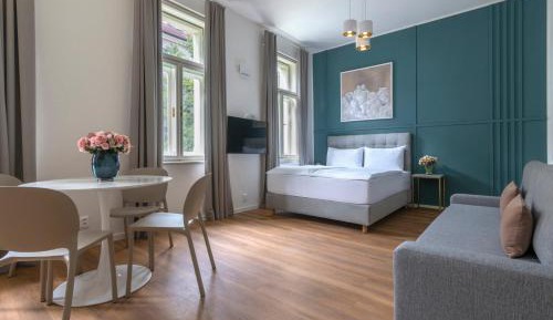 Luxury Apartment