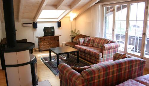 Penthouse Apartment (2-6 Adults)
