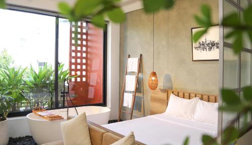 Suite with Balcony
