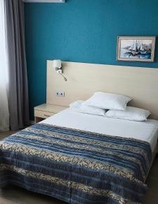 One-Bedroom Apartment (4 Adults)