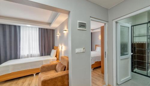 Twin Room with City View