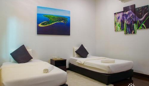 Standard Twin Room