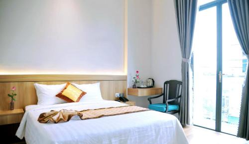 Triple Room with Balcony