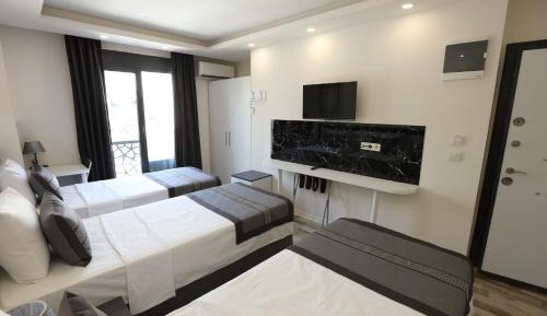 Comfort Triple Room