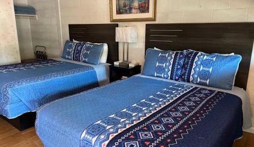 Classic Queen Room