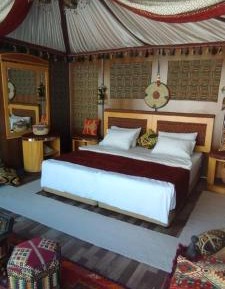 King Room with Mountain View