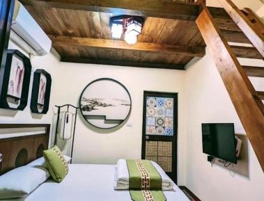 Duplex Quadruple Room