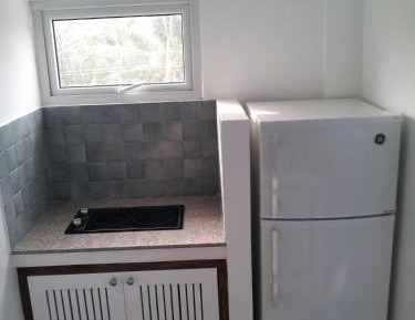 Deluxe Queen with Kitchen