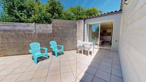 Studio with Terrace