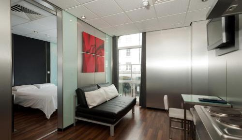Stylosuite V2.1 (One-Bedroom Suite)