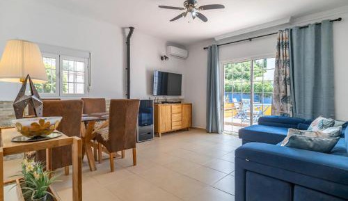 Three-Bedroom Holiday Home 