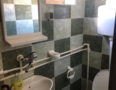 Twin Room with Private Bathroom