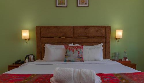 Superior King Room