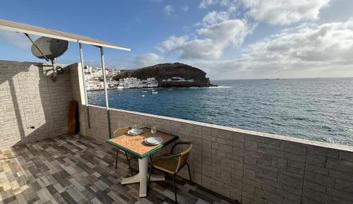 One-Bedroom Apartment with Sea View and Terrace