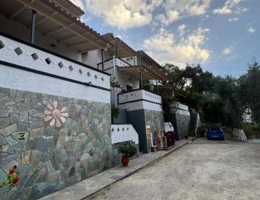 Studio with Terrace