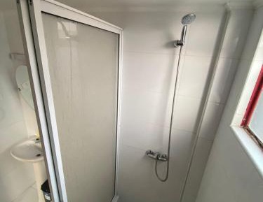 Twin Room with Private Bathroom