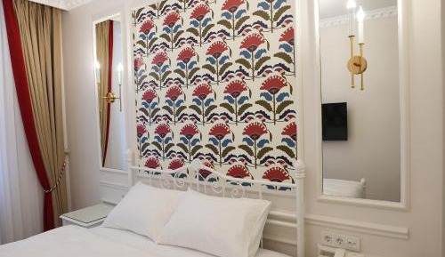 Suite with Balcony