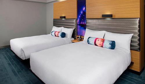 Suite, 2 Queen, City view