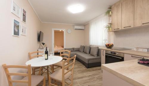 One-Bedroom Apartment with Garden